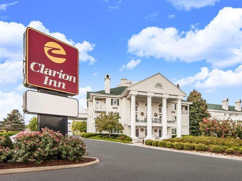 Clarion Inn Willow River Sevierville Exterior foto