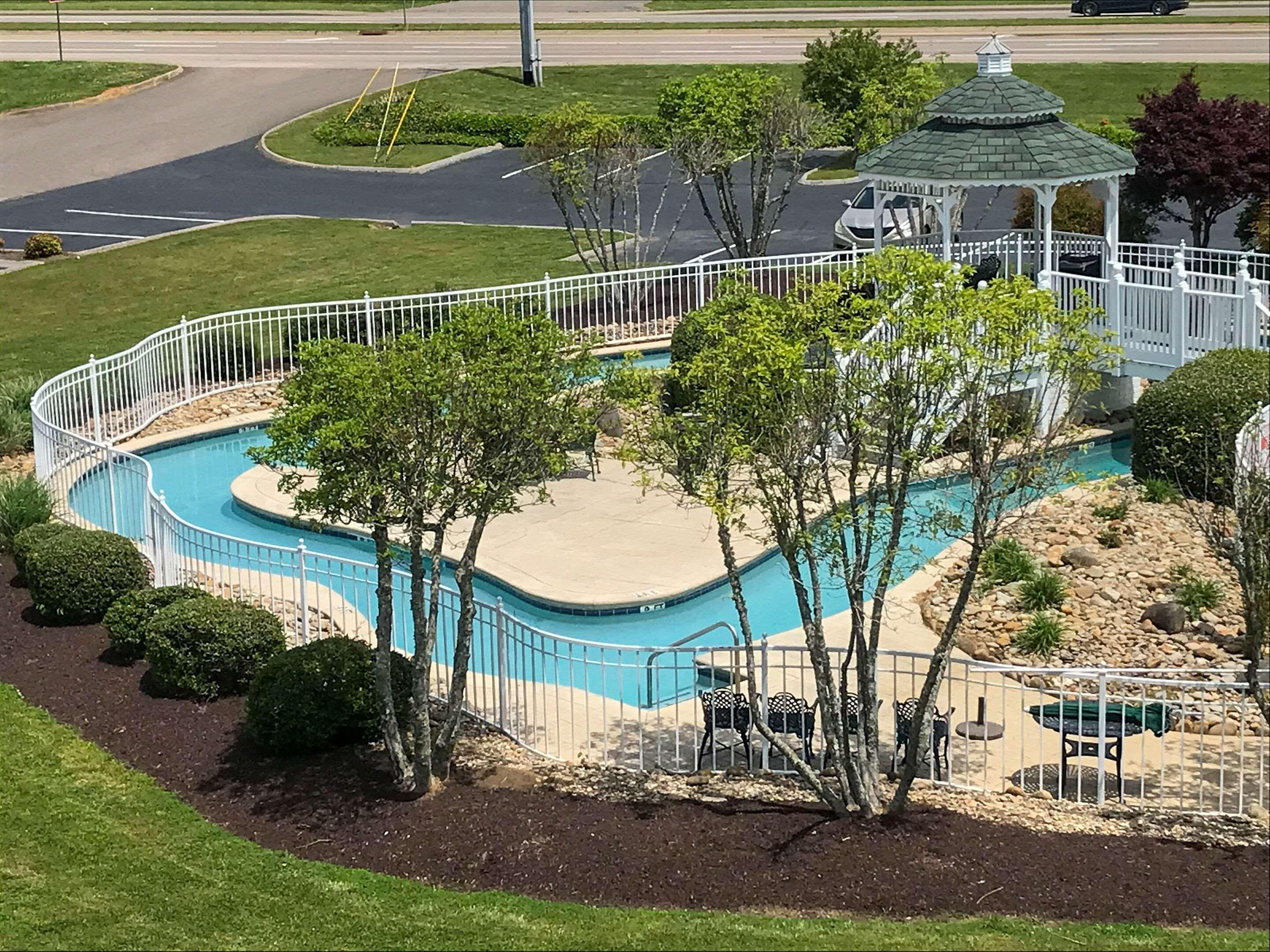 Clarion Inn Willow River Sevierville Exterior foto