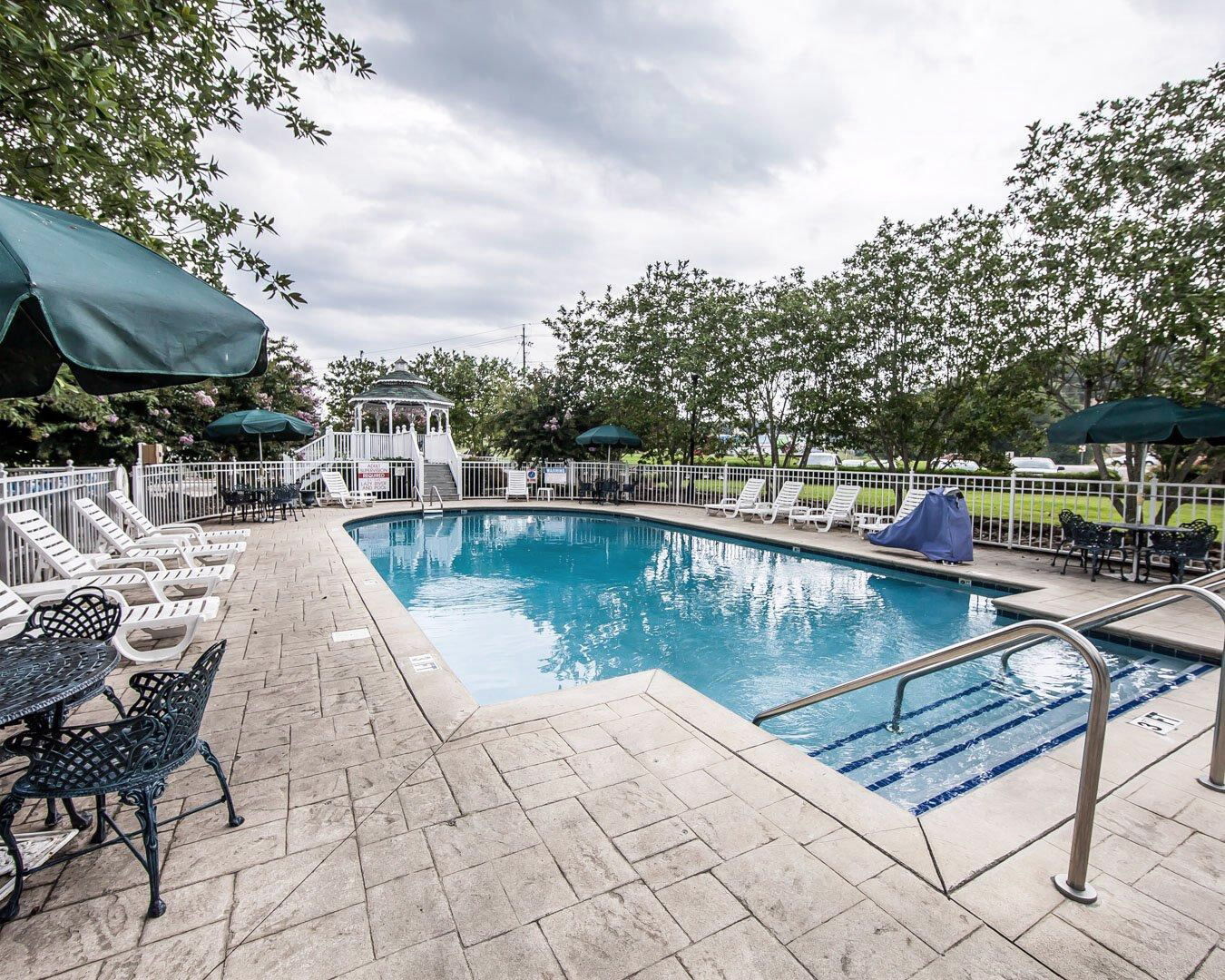 Clarion Inn Willow River Sevierville Exterior foto